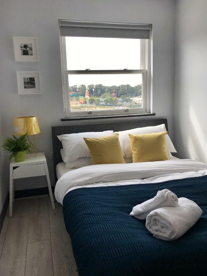 The Sunset Apartment - Margate Beach - By Goldex Coastal Breaks Dış mekan fotoğraf