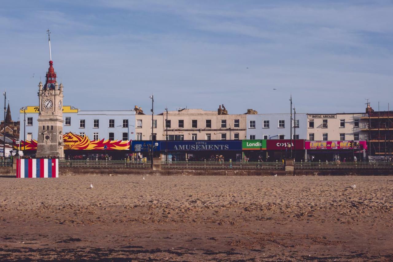 The Sunset Apartment - Margate Beach - By Goldex Coastal Breaks Dış mekan fotoğraf